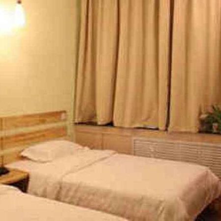 Super 8 Hotel Binzhou Bo Hai Guo Ji ภายนอก รูปภาพ
